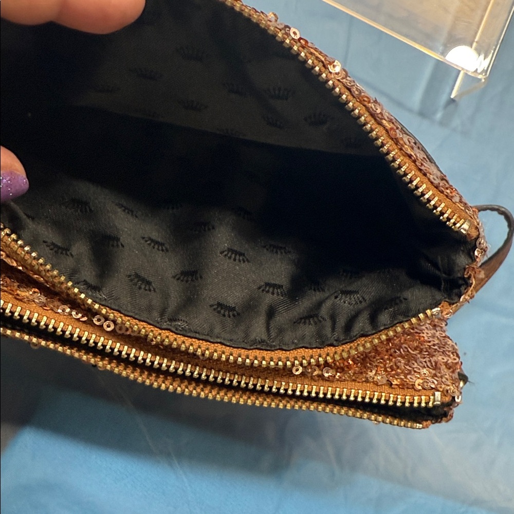 Juicy Couture Gold Sequin Wristlet - Picture 5 of 6